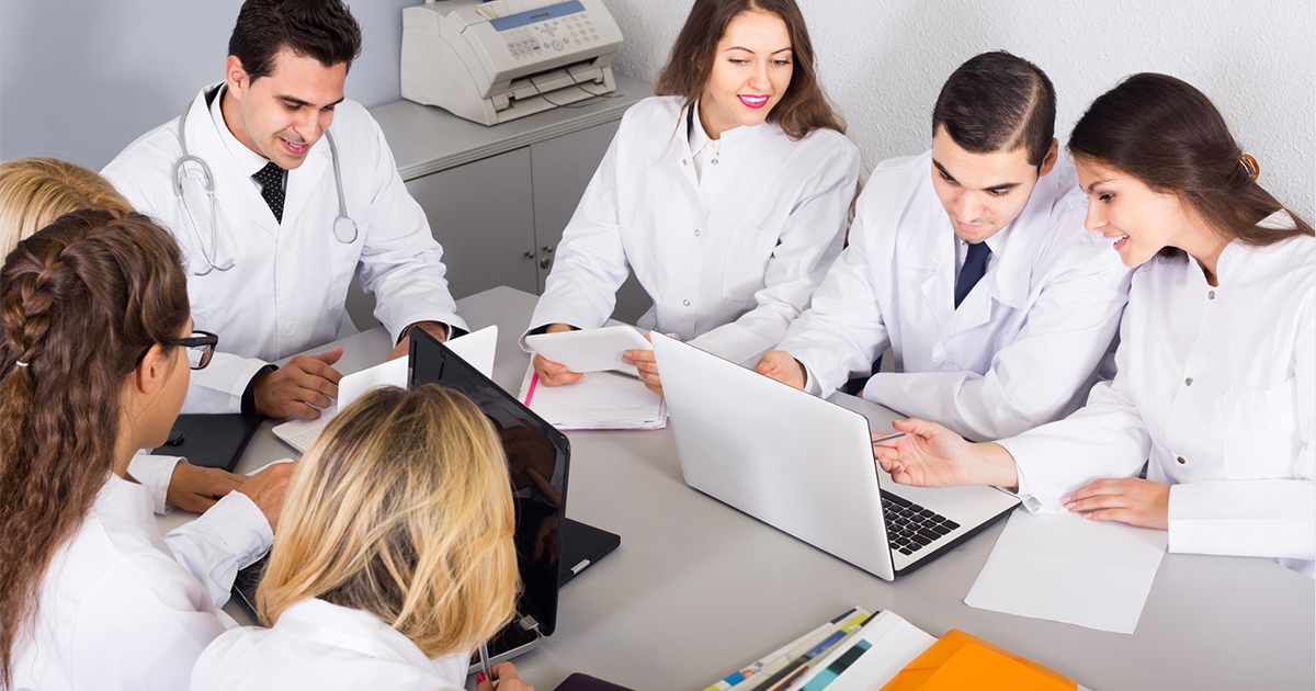 La experiencia de hacer una residencia médica en España: ¿Es realmente como te la imaginas?